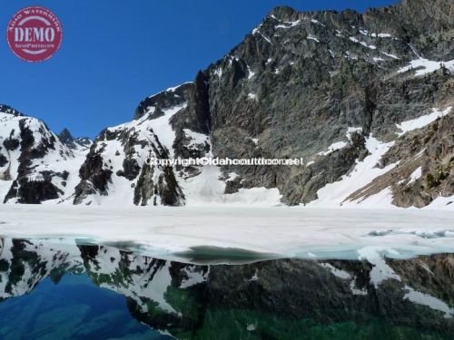 Frozen Icy Waters Goat Lake Sawtooths