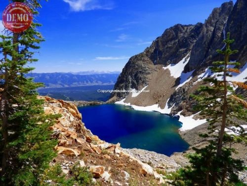 Thompson Peak Cirque Lake