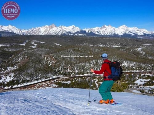 Alpine Tourist Sessions Peak White Clouds