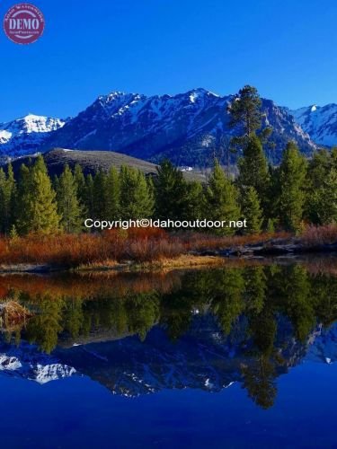 Boulder Mountains Spring Glass Image